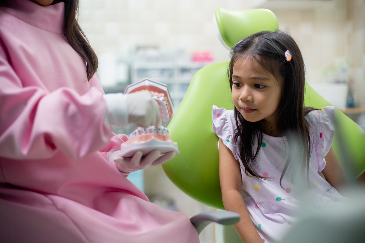 Featured image for “Endodontics in Oakville, ON: Can a Painful Tooth Be Saved? ”